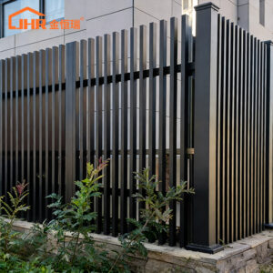 Wind-Resistant Aluminum Blade Fencing – Reinforced Design for Exposed Coastal or Open Areas